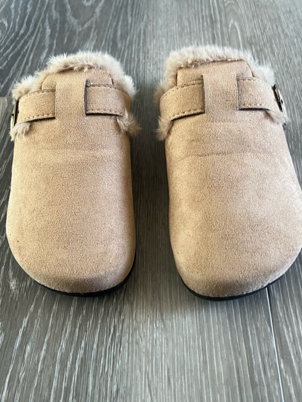Faux Suede Plush-Lined Slip-On Clogs in Tan